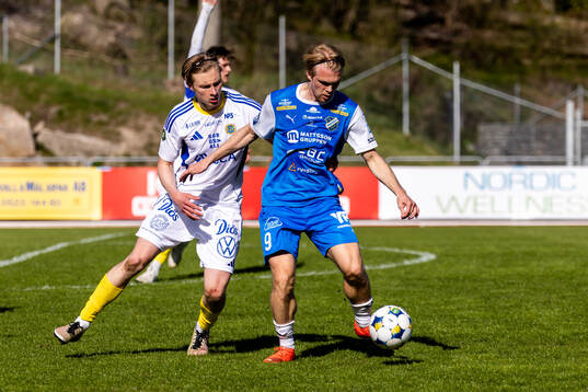 Oddevolds Linus Tornblad och GIF Sundsvalls Malte Hallin