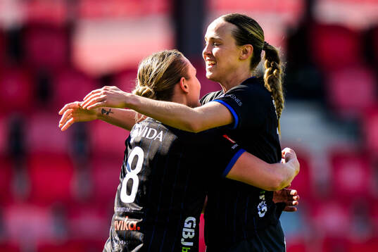 Växjö DFFs Maja Bodin jublar