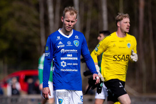 Umeå FCs Eythor Martin Björgolfsson deppar