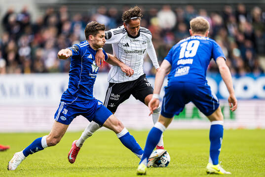 Kristoffer Haugen of Molde and Adrian Nilsen Pereira of