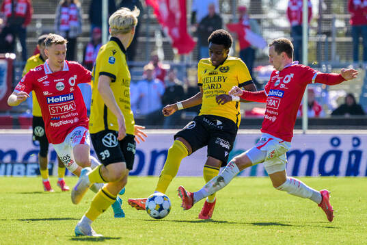 Degerfors Sebastian Ohlsson och Erik Lindell och Mjällbys