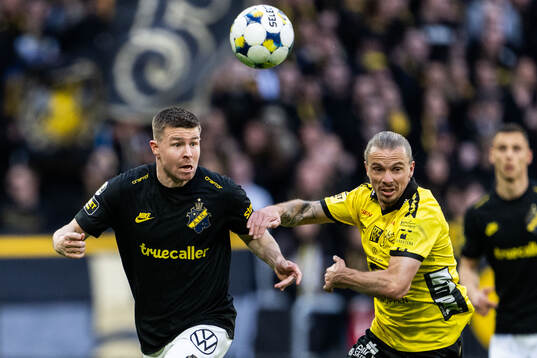 AIKs Mads Døhr Thychosen och Elfsborgs Niklas Hult