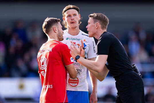 IFK Norrköpings Arnor Traustason, Värnamos Hugo Andersson