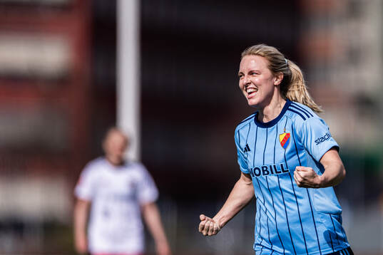 Djurgårdens Mimmi Larsson jublar