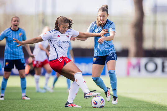 Rosengårds Jo-Anne Agbor Tataw Cronquist och Djurgårdens