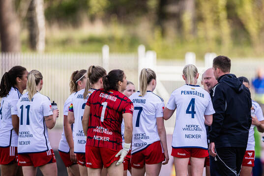 Rosengårds spelare och tränare Joel Kjetselberg i en
