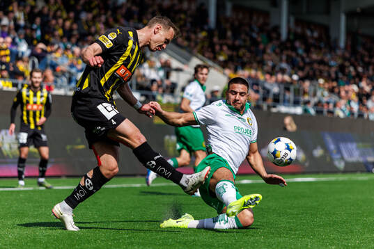 Häckens Marius Lode och Hammarbys Jusef Erabi