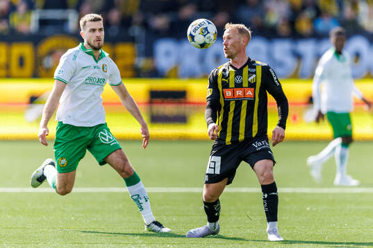 Hammarbys Pavle Vagic och Häckens Mikkel Rygaard Jensen