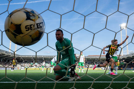 Häckens Silas Andersen nickar in 1-0 i mål bakom