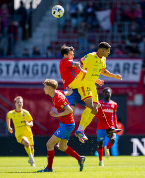Helsingborgs Jon Birkfeldt och Benjamin Örn och Kalmars