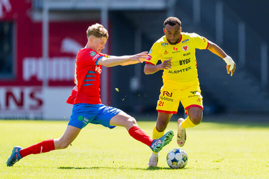 Helsingborgs Benjamin Örn och Kalmars Abdussalam Magashy
