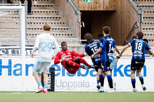 Sirius målvakt Ismael Diawara