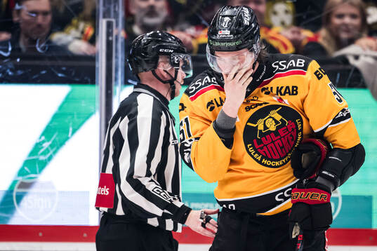 Luleås Markus Nurmi har ont