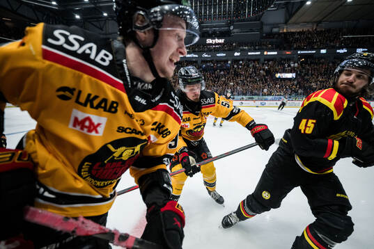Luleås Pontus Andreasson och Markus Nurmi mot Brynäs
