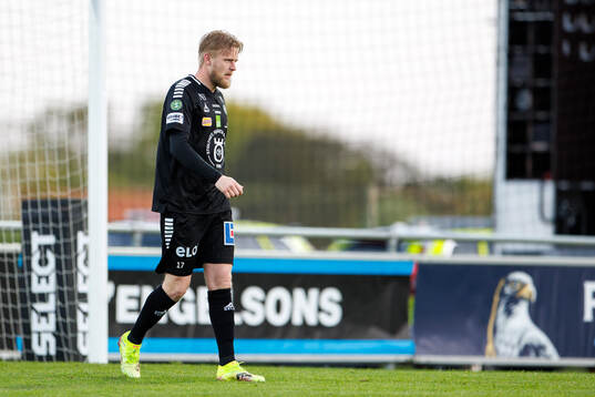 Örebros Karl Holmberg deppar