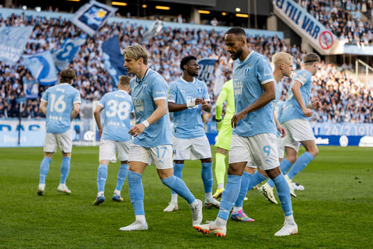 Malmö FFs Jens Stryger Larsen och Isaac Kiese Thelin