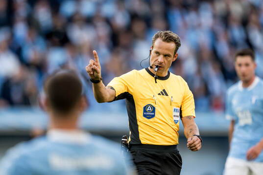 Domare Kristoffer Karlsson
