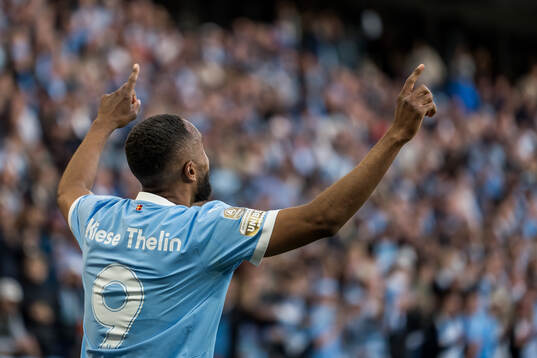 Malmö FFs Isaac Kiese Thelin jublar