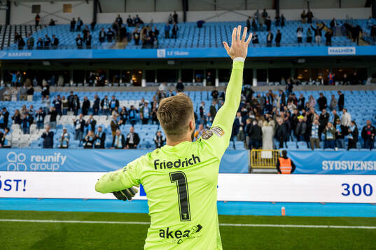 Malmö FFs målvakt Ricardo Friedrich jublar