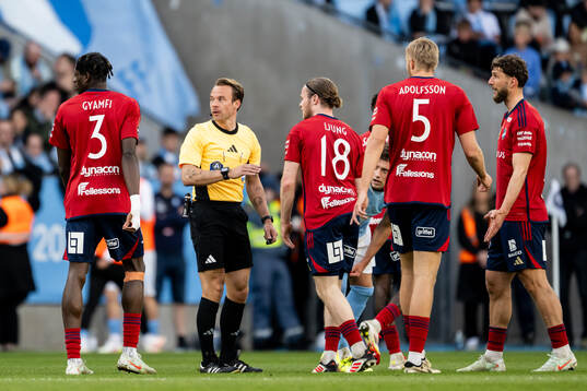 Fotbollsdomaren Kristoffer Karlsson