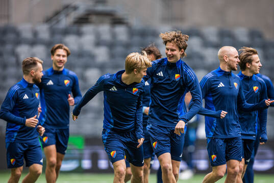 Theo Bergvall and August Priske Flyger