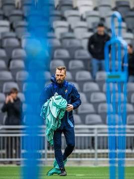 Head coach Jani Honkavaara