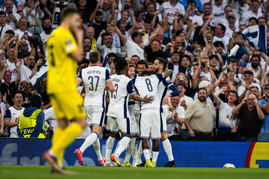 Brennan Johnson of Tottenham celebrates