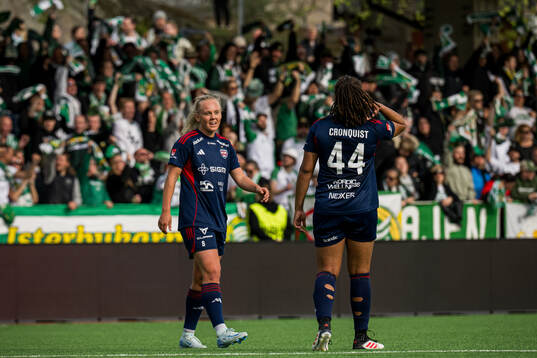 Rosengårds Molly Johansson och Jo-Anne Agbor Tataw