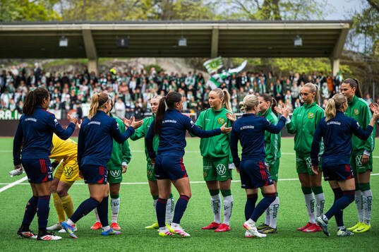 Hammarbys och Rosengårds spelare