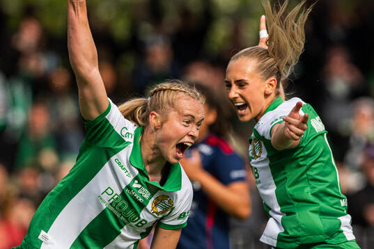 Hammarbys Julie Blakstad jublar