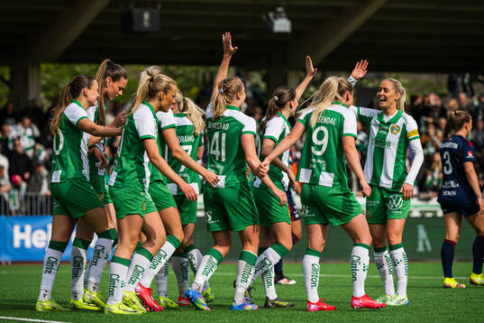Hammarbys Julie Blakstad jublar