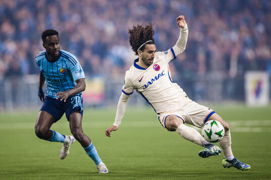 Tokmac Nguen of Djurgården and Marc Cucurella of Chelsea
