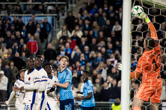August Priske Flyger of Djurgården and goalkeeper Filip