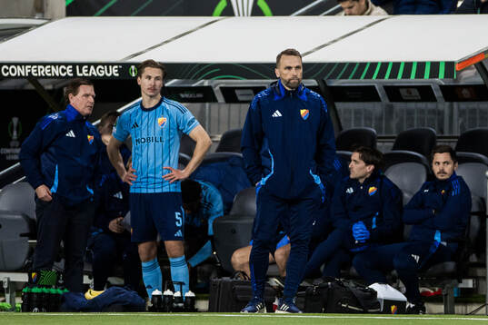 Miro Tenho and Head coach Jani Honkavaara of Djurgården