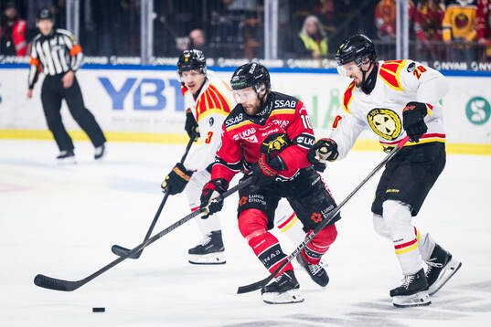 Luleås Einar Emanuelsson och Brynäs Johannes Kinnvall