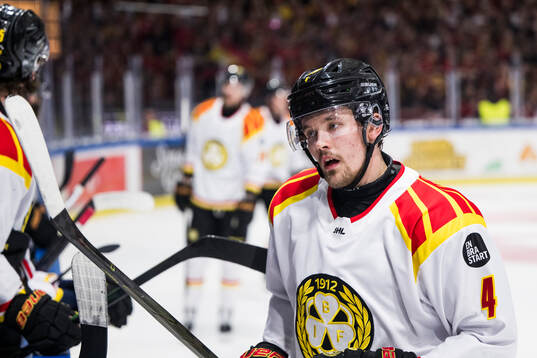 Brynäs Theo Lindstein deppar