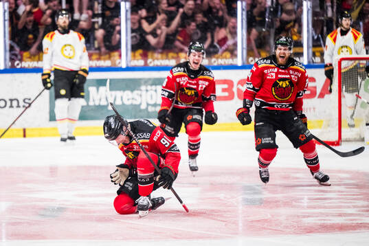 Luleås Brian O'neill jublar