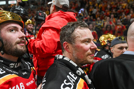 Luleås Erik Gustafsson jublar