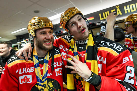 Luleås spelare jublar