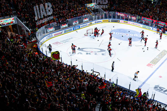 Luleås spelare jublar