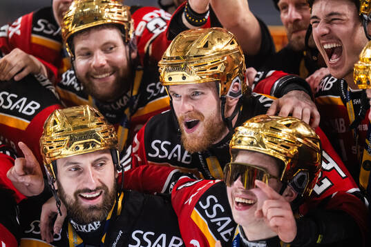 Luleås Brendan Shinnimin jublar