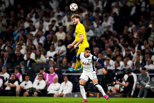 Ole Didrik Blomberg of Bodø/Glimt and Pedro Porro of