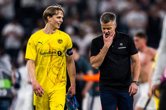 Ulrik Saltnes and Kjetil Knutsen, head coach of Bodø/Glimt