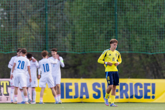 Dion Mehmeti of Sweden looks dejected