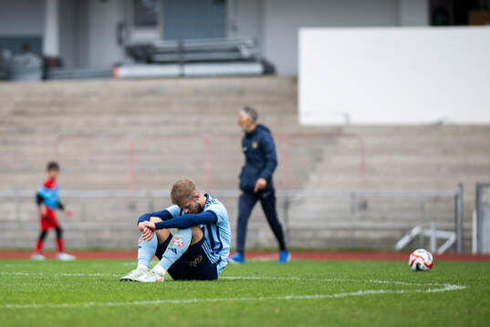 Husqvarna FFs spelare deppar