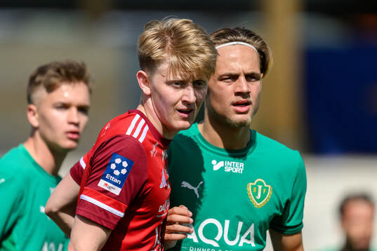 Skövde AIKs Elias Nordström och Jönköpings Södras