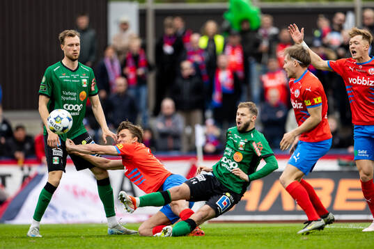 Varbergs Niklas Dahlström och Oliver Alfonsi mot