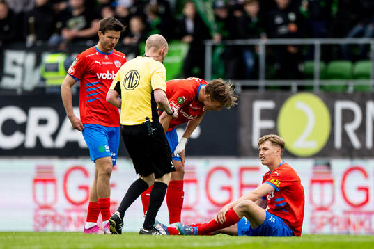 Helsingborgs Benjamin Örn har ont