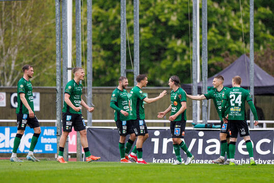 Varbergs spelare jublar