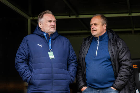 Värnamos sportchef Jörgen Petersson och assisterande